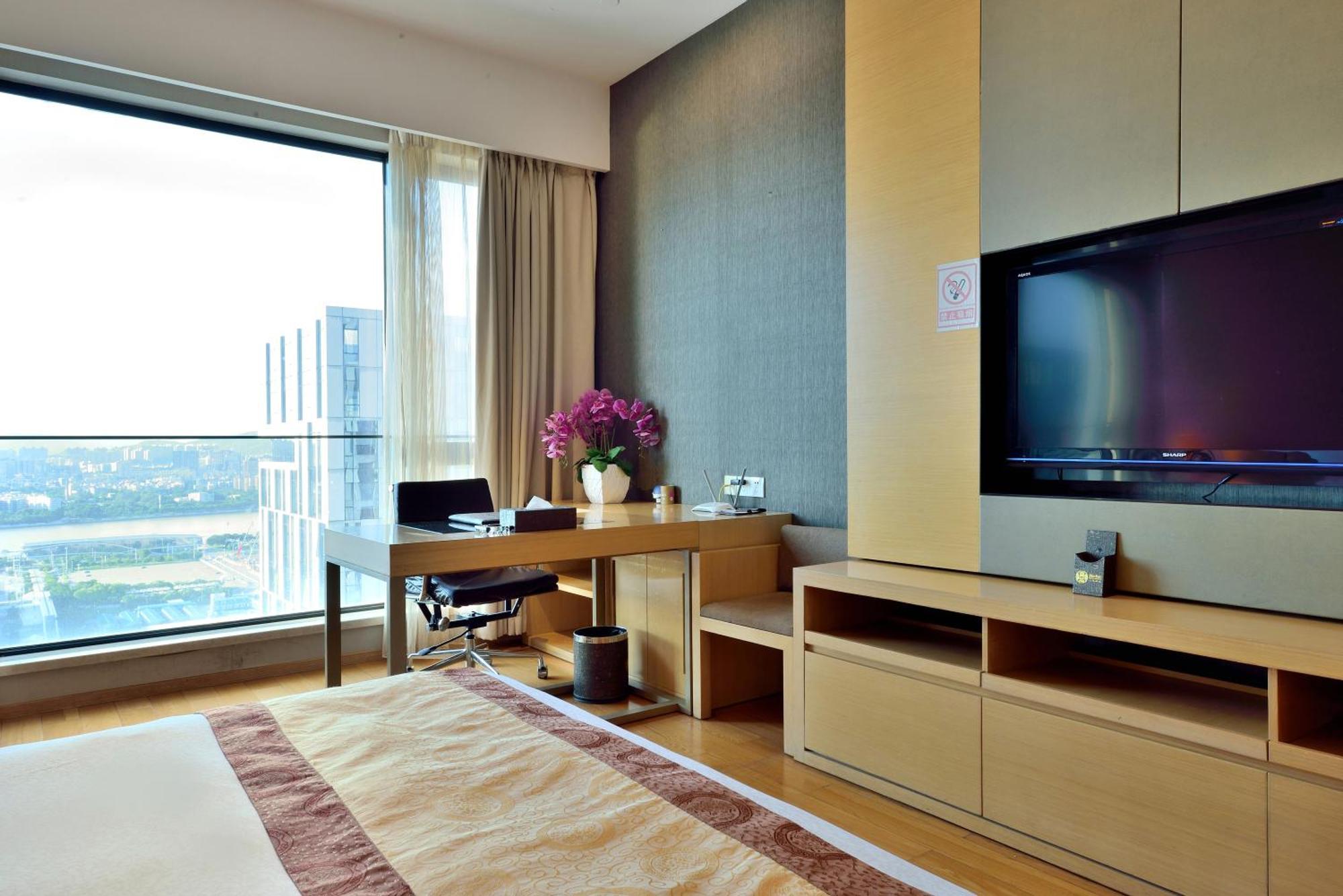 Heefun Apartment Gz -Poly World Trading Center-Walking Distance To Canton Fair Extérieur photo
