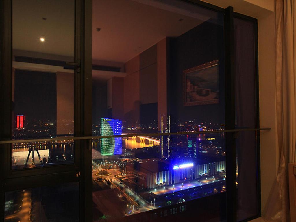 Heefun Apartment Gz -Poly World Trading Center-Walking Distance To Canton Fair Extérieur photo